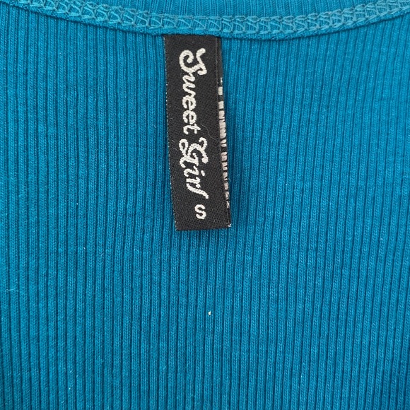 NWOT RHINESTONE EMBELLISHED TANK TOP - Picture 7 of 7